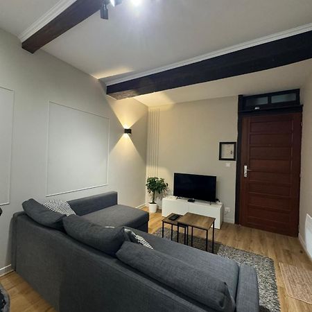 Appartement Charmant Hypercentre Avec Patio Prive Et Parking Orléans Eksteriør bilde